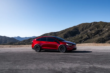 Tesla offers free upgrade on Model X AWD with FSD purchase to secure US tax credit eligibility