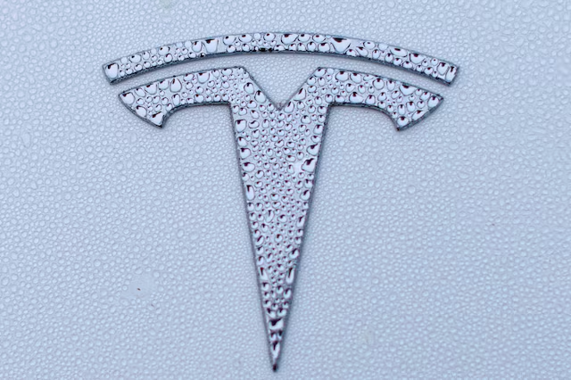 Tesla halted some production lines due to global IT outage, Business Insider reports