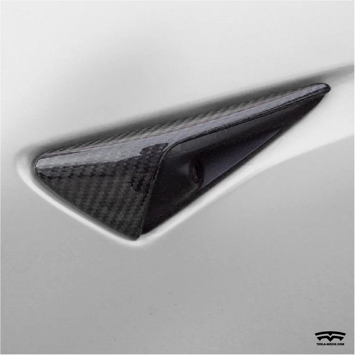 Real Carbon Fiber Side Camera Turn Signal Cover for Tesla Model 3/Y